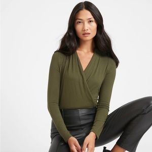 Long sleeve threadsoft wrap top green